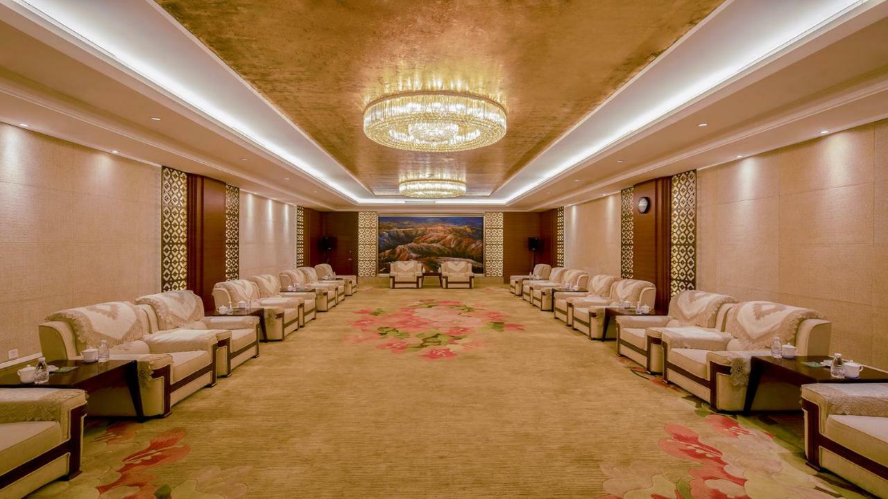 Grand Metropark Hotel Chongqing Exterior photo