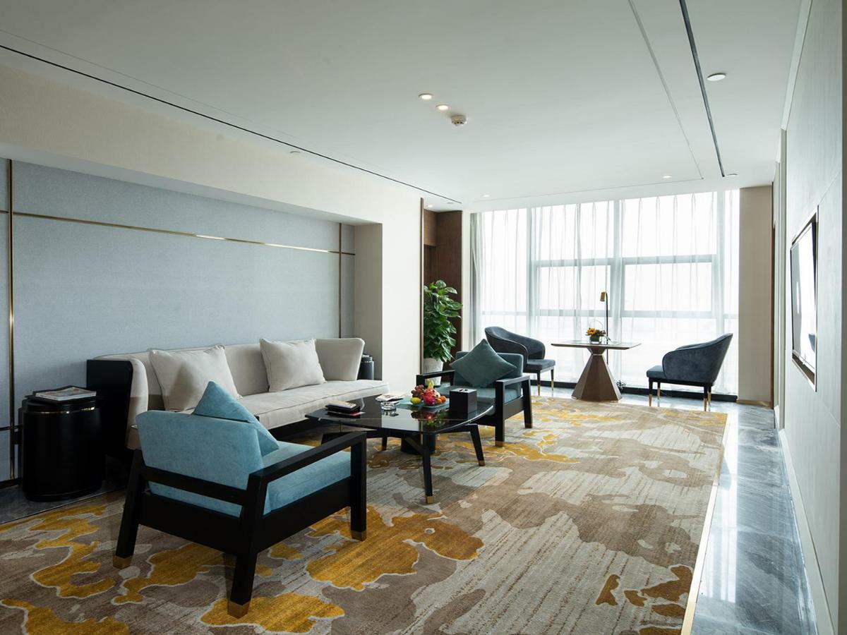 Grand Metropark Hotel Chongqing Exterior photo