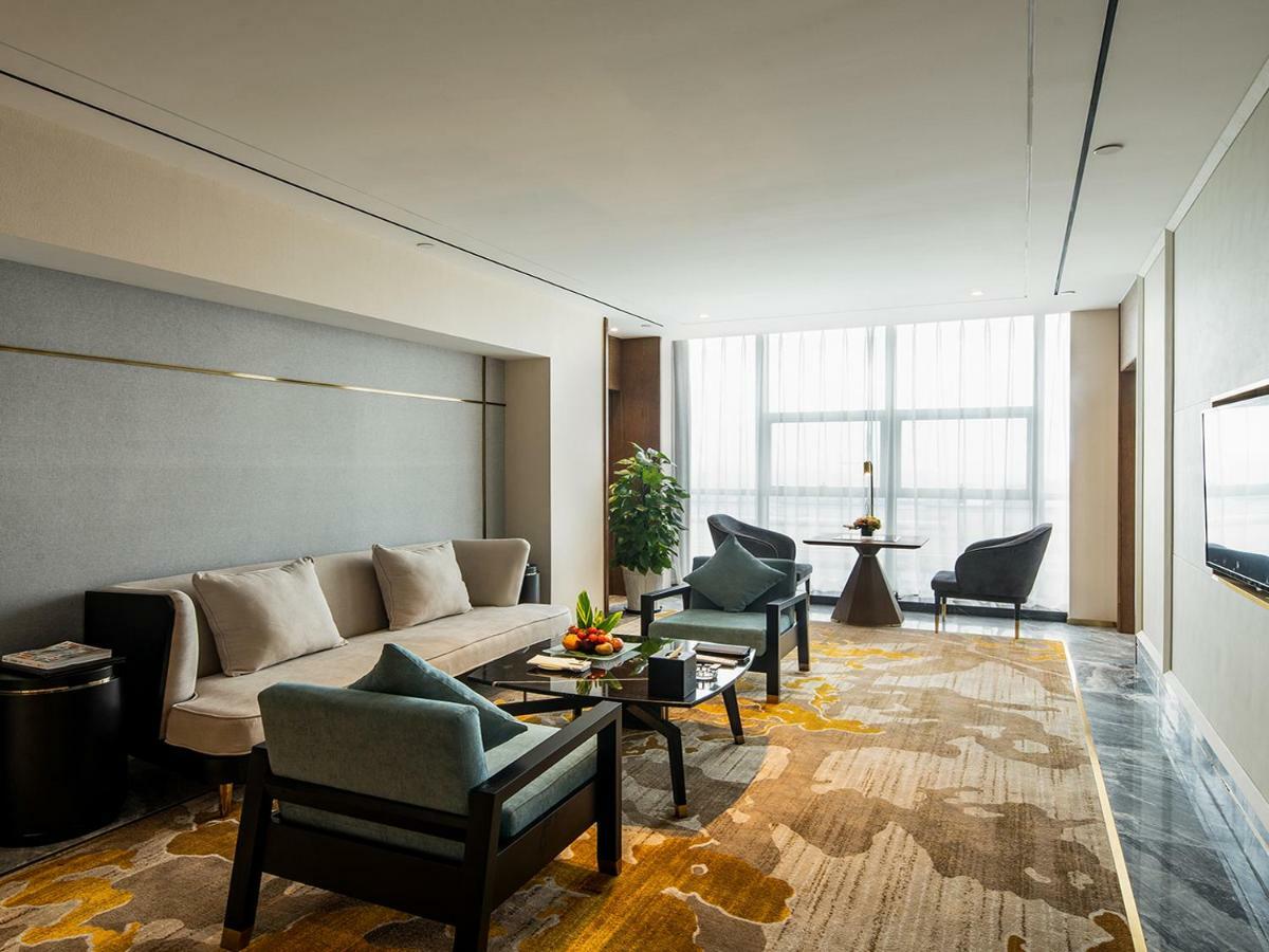 Grand Metropark Hotel Chongqing Exterior photo