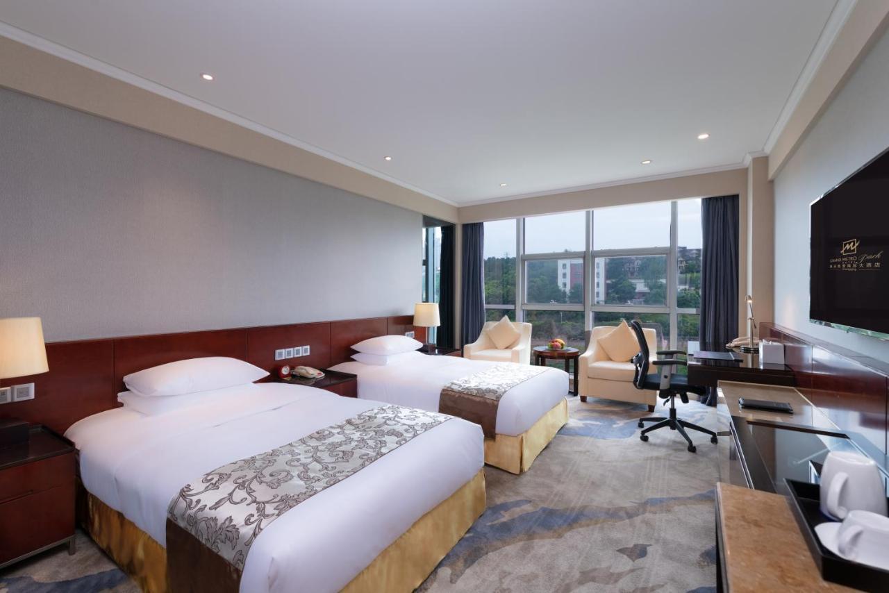 Grand Metropark Hotel Chongqing Exterior photo